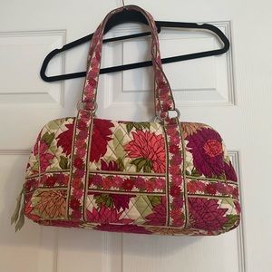 Vera bradley purse 14wX9h. Gently used maroon and pink floral. 14wX9h